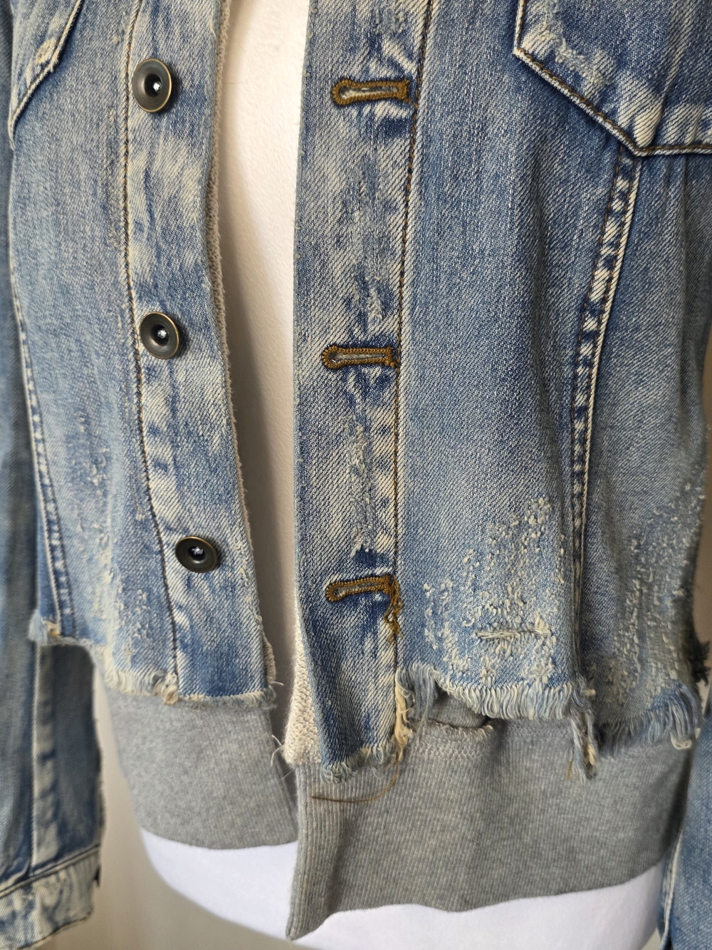 Free People Distressed Denim Sweatshirt Hoodie Jacket XS Grunge Y2K - Picture 4 of 5